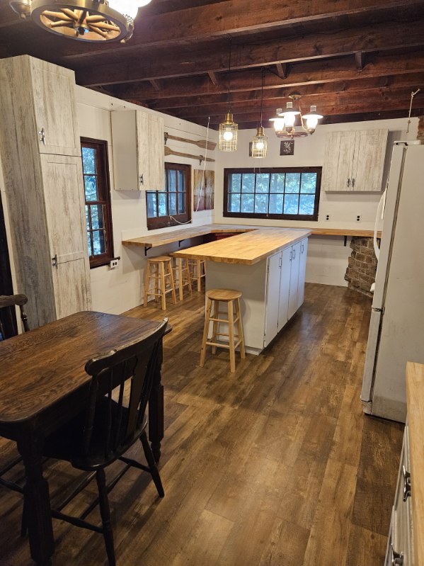 Cottage Kitchen