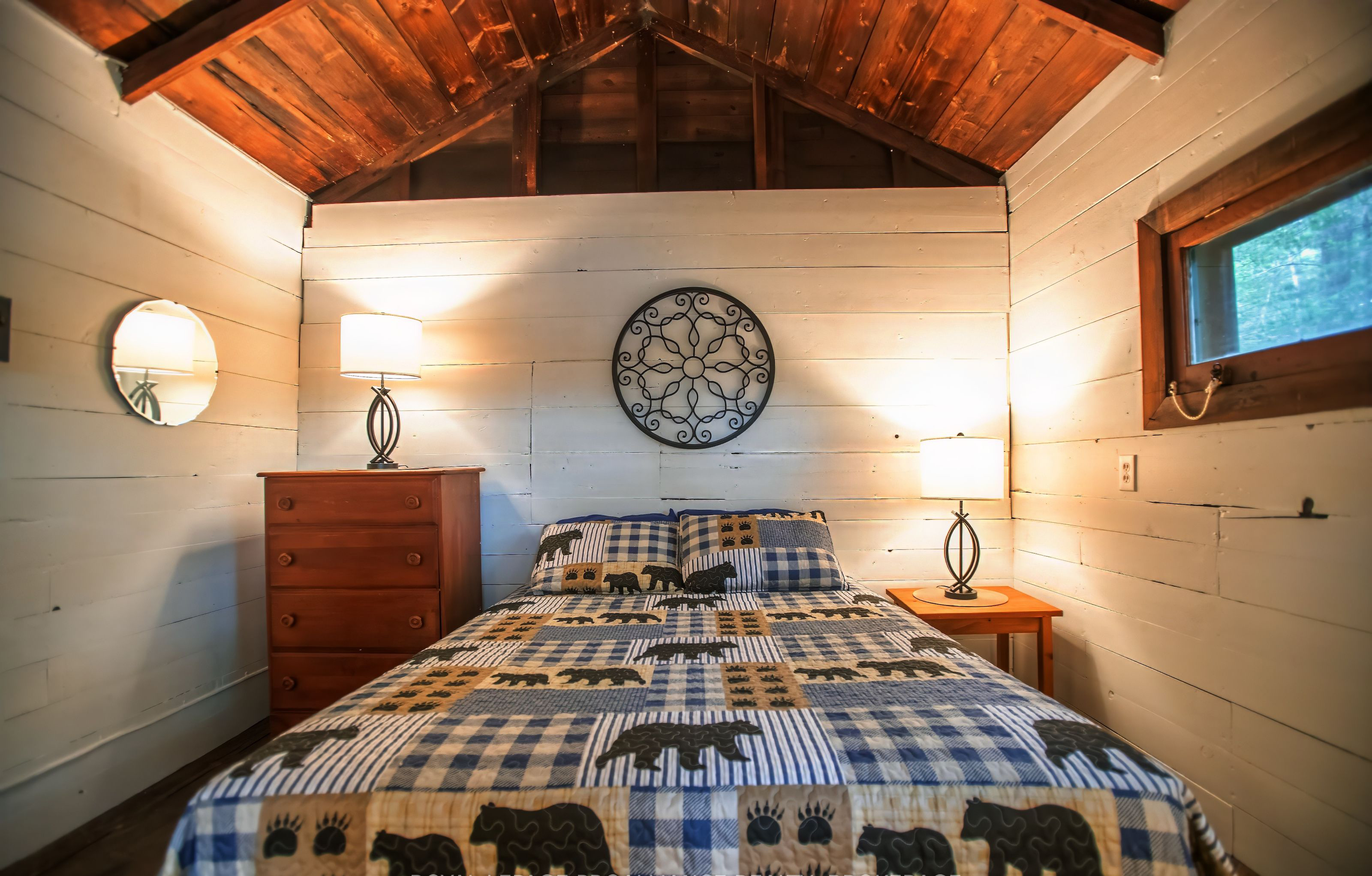 Cabin Bedroom B