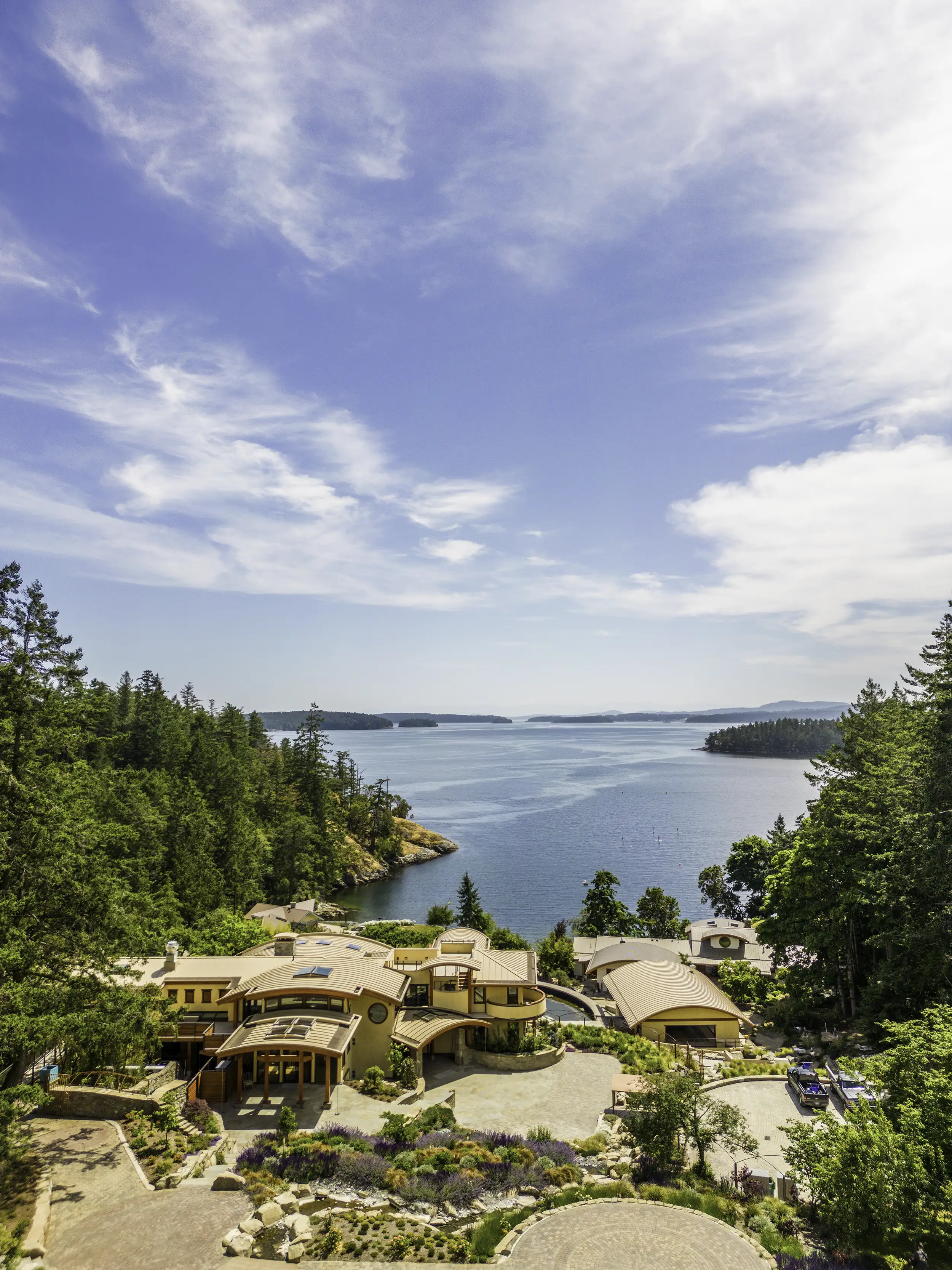 Lightwater Cove