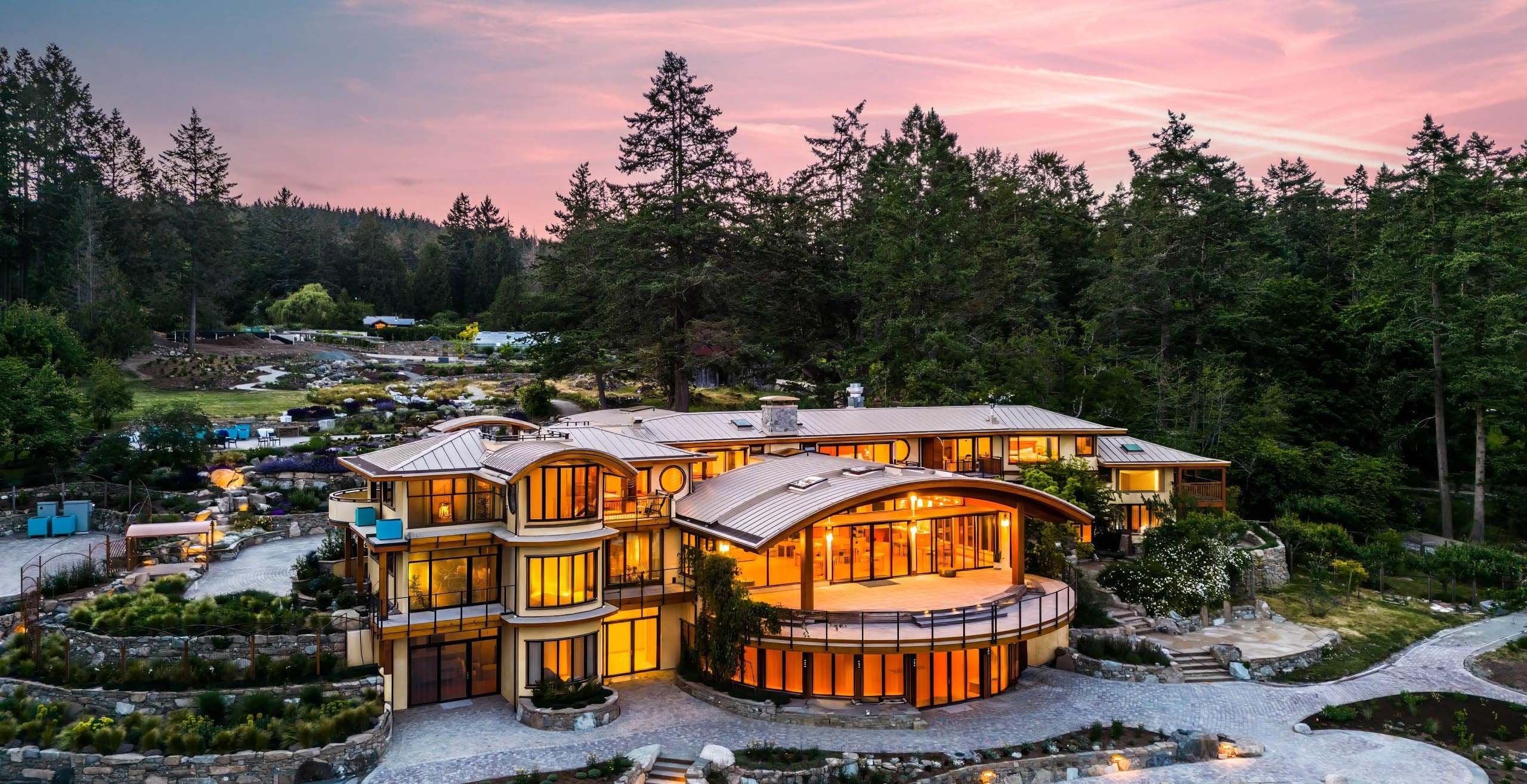 Lightwater Cove resort