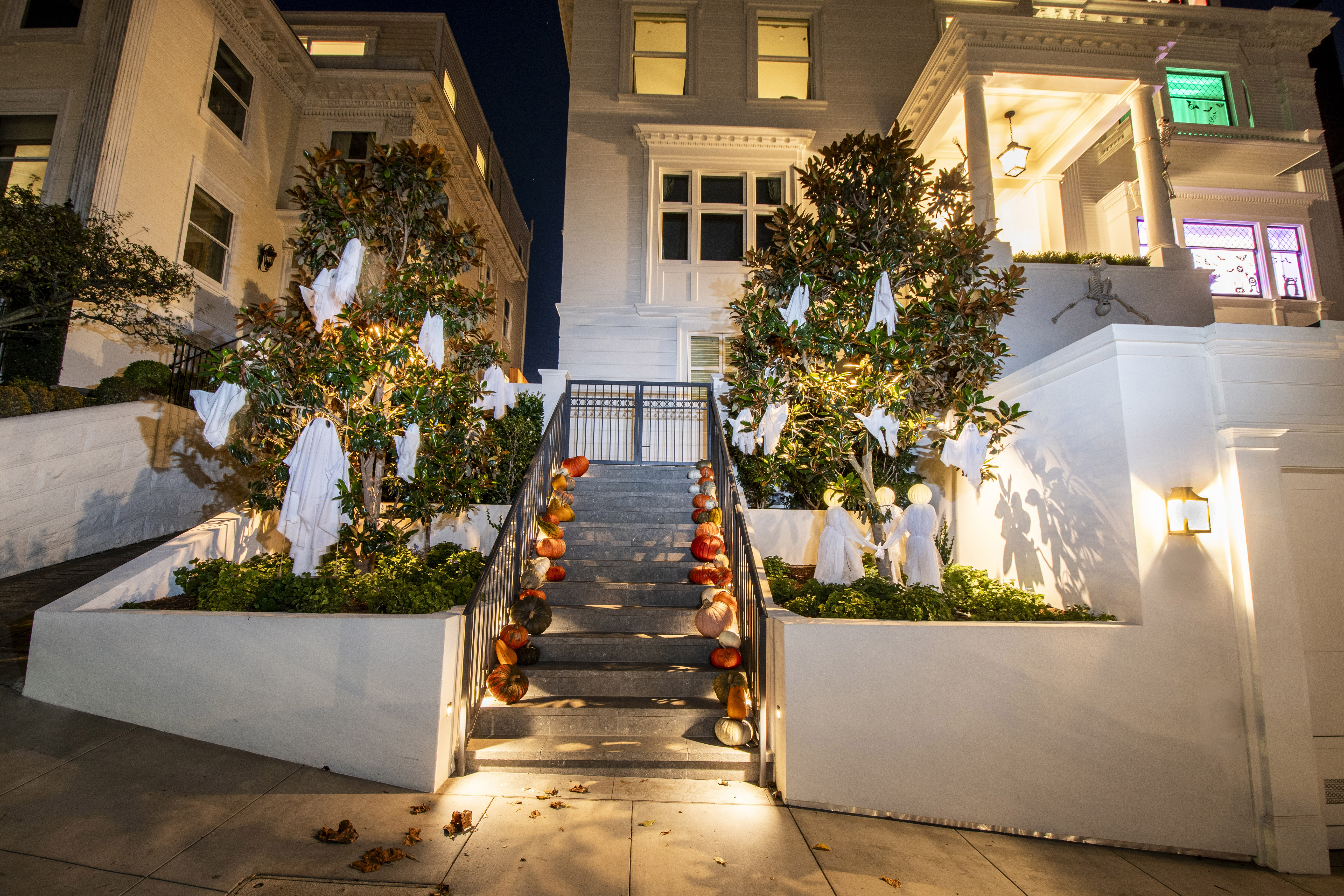Halloween exterior decoration